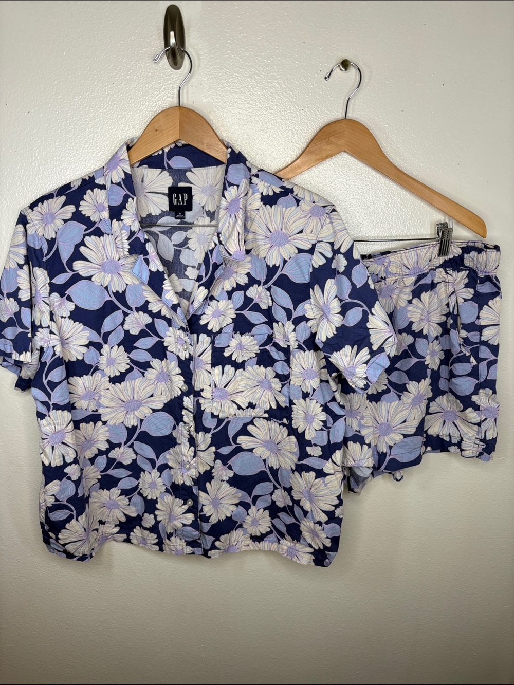Gap Blue Purple Floral 2 Piece Button Up Shorts PJ Set Women Size XL